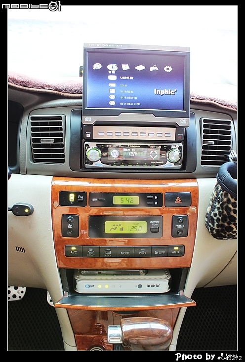 老車加裝RMVB播放盒+AUX IN