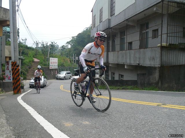 【照片】99/08/08 活力８８騎遊谷關