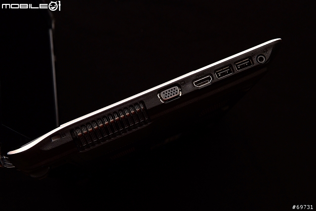 《 熊寶貝 》飛舞的白色羽翼 ASUS A40JE