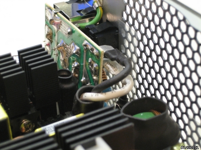 Enermax 安耐美 魄族二代525w 開箱分享