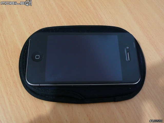 iPhone 4 + 保護殼 + 螢幕保護貼 (9/10 更新Apple原廠bumper)