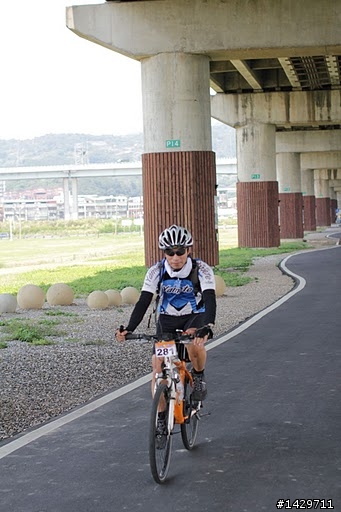 北縣365玩運動-0828 五股八里自行車道單車遊-照片分享