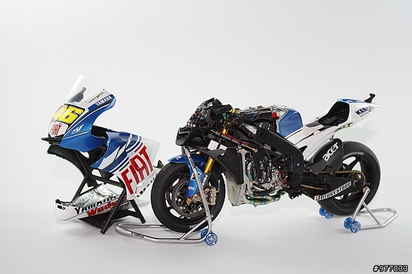 落落長之 YAMAHA YZR-M1 打造過程 (警告:圖多)
