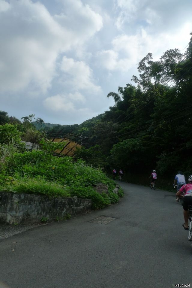 [分享]水圳古道慶生會-硬陡、清涼、玩瘋啦!!