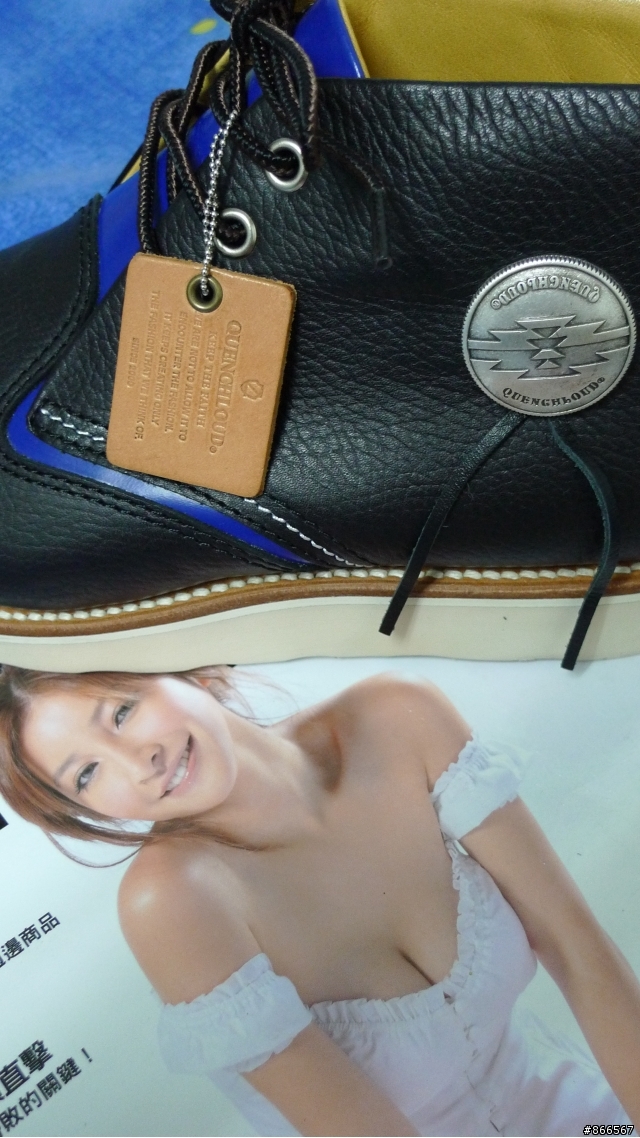 [開箱] QUENCHLOUD 皮靴 "SUPER TRAMP" CHUKKA BOOTS