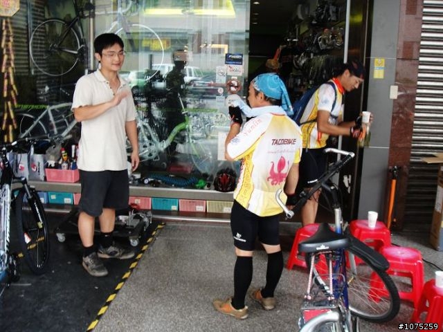(照片)20100807林內坪頂龍過脈採龍眼行