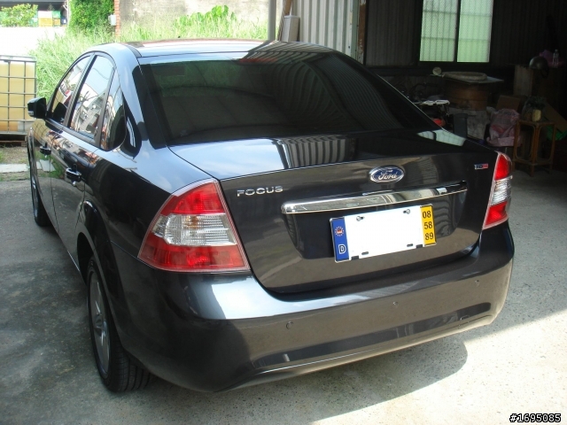 7/27 FOCUS TDCi 4D 訂車了!~~~8/23 小小開箱拉~~~