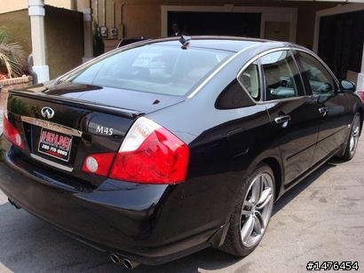 INFINITI M35 尾翼