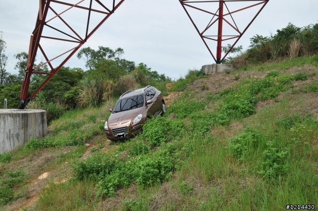 luxgen7suv挑戰極限深度off-road