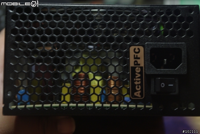 [開箱] 蝶龍再臨 振華冰山金蝶400W