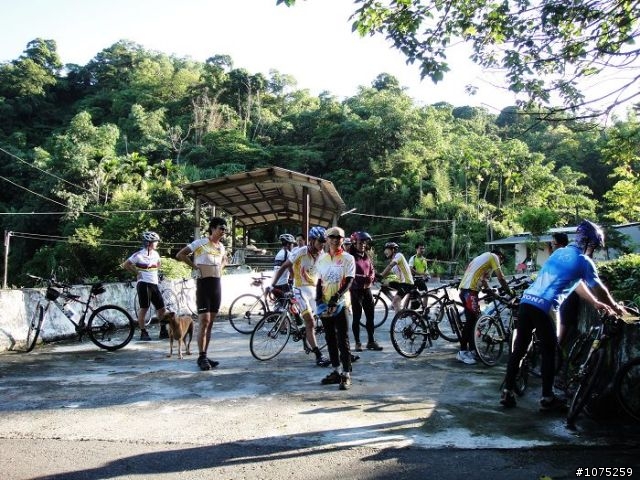 (照片)20100815龍王山泡茶行