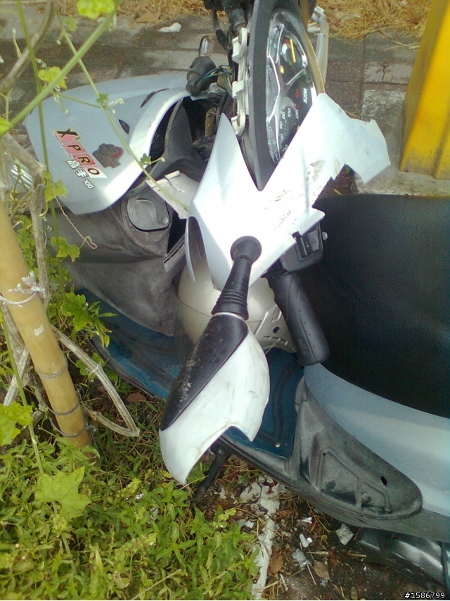 車禍了..