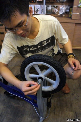 小朋友第一台車!德國FirstBIKE 滑步車(pushbike 學步車)