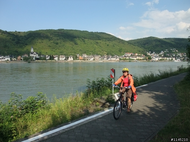 我在萊茵河買醉 ~ @@