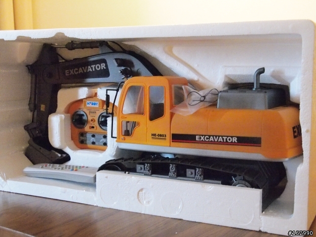(開箱)等很久的大怪手-EXCAVATOR 1:12