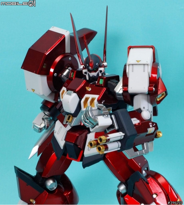 【心得】【作品分享】紅色就是王牌!非專業製作 1/100 Alteisen 異色版 SOLO秀