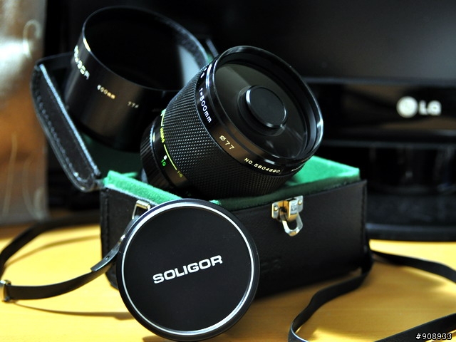 【開箱分享】Soligor 500mm/F8 T-mount反射鏡頭