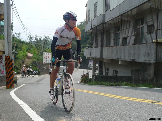 【照片】99/08/08 活力８８騎遊谷關