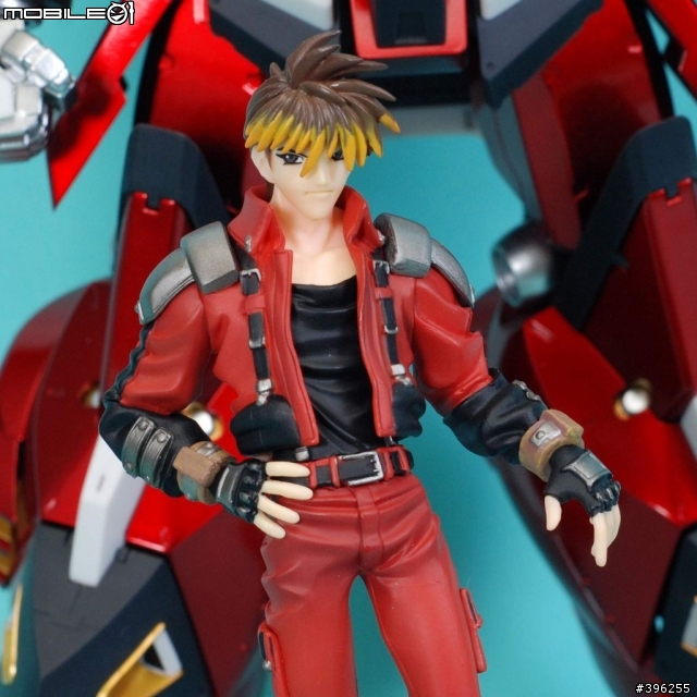 【心得】【作品分享】紅色就是王牌!非專業製作 1/100 Alteisen 異色版 SOLO秀