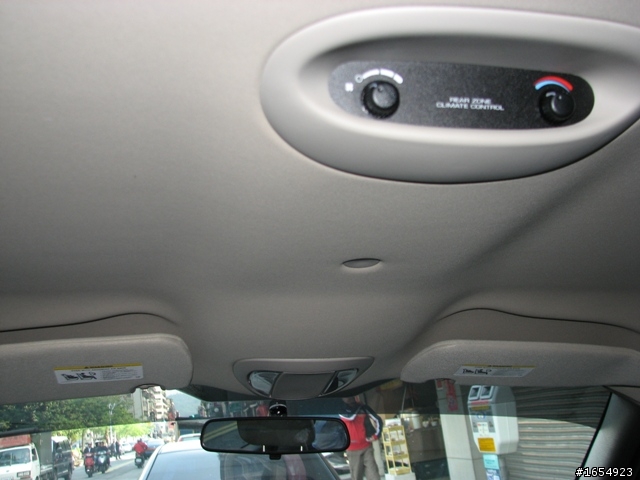 Uncle Sam也想開箱 冷門美國車Chrysler Town & Country分享