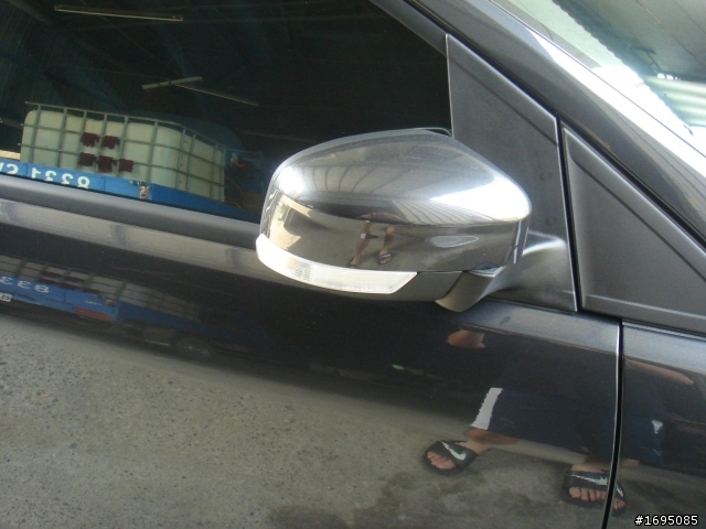 7/27 FOCUS TDCi 4D 訂車了!~~~8/23 小小開箱拉~~~
