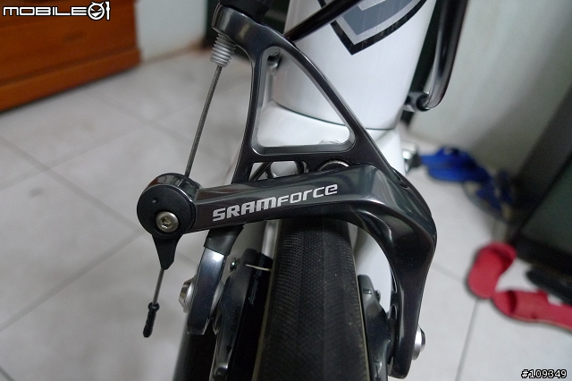 遲到了快一個月的SRAM Force + KUOTA KOM開箱及組車文