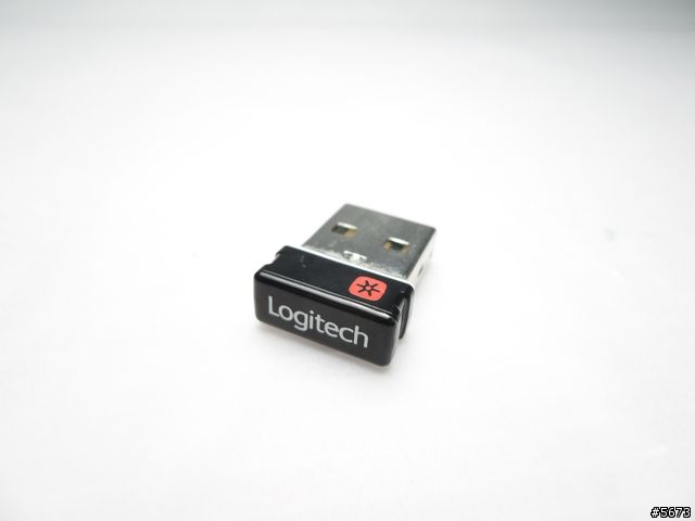 低調時尚的超跑-Logitech M505