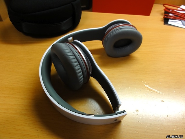 [開箱] Beats by Dr.Dre Solo HD 開箱+使用心得