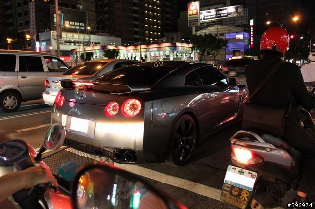 台中巧遇GTR