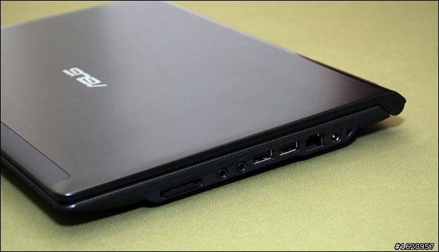 [開箱] U35JC的開箱...430M+2GB+500G...