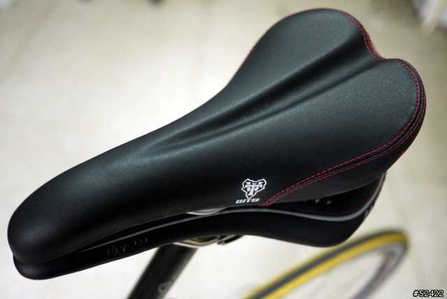 [分享]VELO SENSO MILES S 女用座墊 Miles 4142