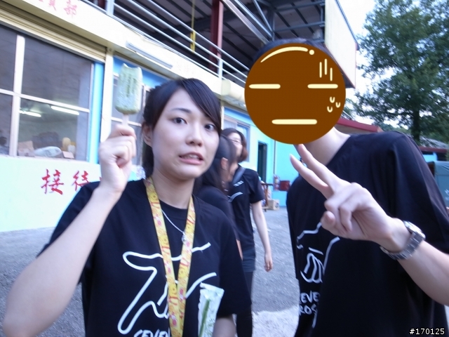 有人也覺得GRD.... 不適合請路人幫忙拍嗎 XD