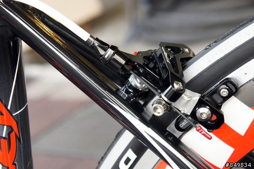 [組車分享] 比利時RIDLEY Compact 硬派鋁車！機械銳角風格