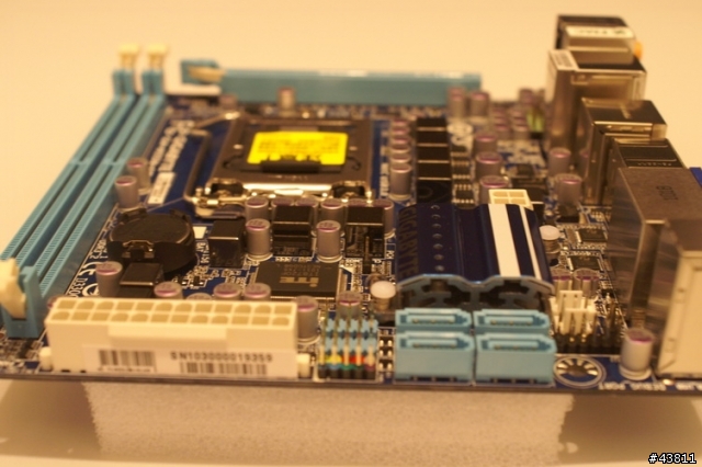 H55N-USB3 + Prolimatech Samuel 17 + Thermaltake Element Q = HTPC 迷你大合體...