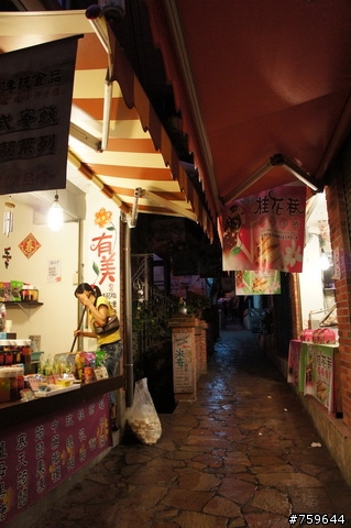 {開很多箱-XC60+SONY NEX3}兒子丟給老母~帶老婆跟弟弟/弟妹過情人節度假去