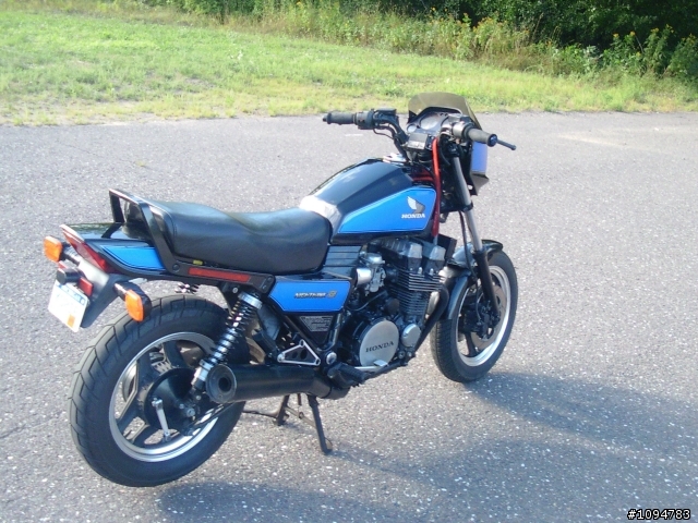[開箱]1984 Honda CB700SC 古董車開箱文