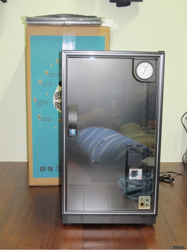 來囉來囉~~經過等待~~經過抉擇~~D90入手囉!!初開箱文~~獻上