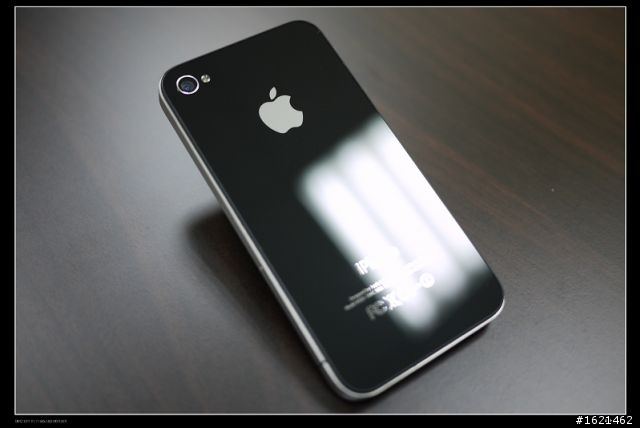 (開箱) iPhone 4 美版32G開箱! icon畫質/遊戲解析度問題