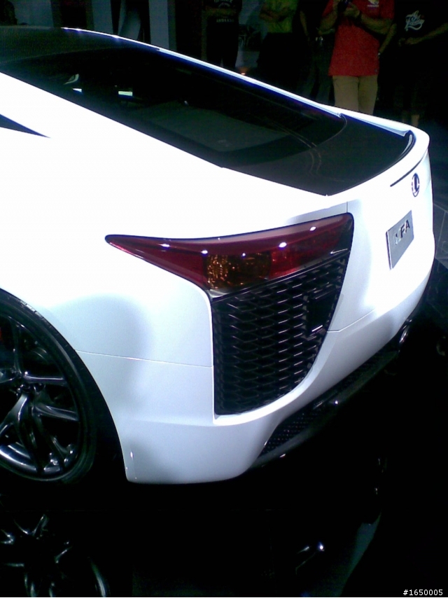 LEXUS LFA 8/27-8/29於微風廣場維多利亞廣場隨手拍分享~