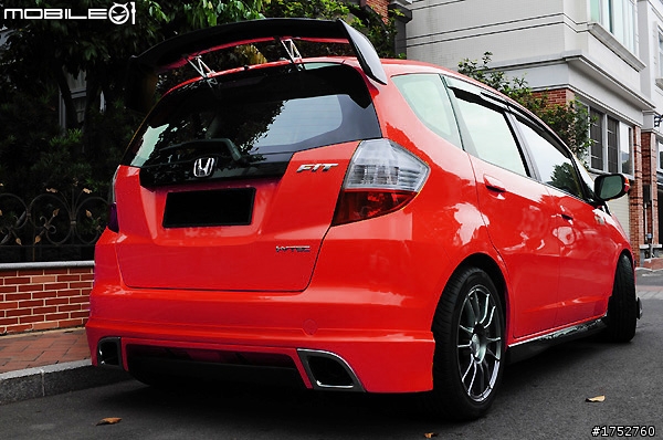 < 分享 > FIT 極緻改裝成 JS Racing Style 開箱文