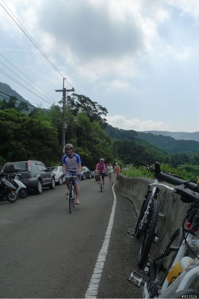[分享]水圳古道慶生會-硬陡、清涼、玩瘋啦!!