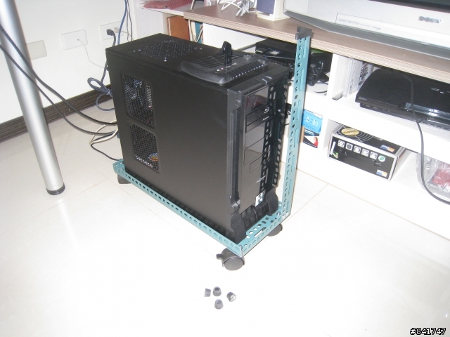 [萬能角鐵 角鋼] 超簡易PC主機活動架 加映 Ergotron LX LCD 手臂