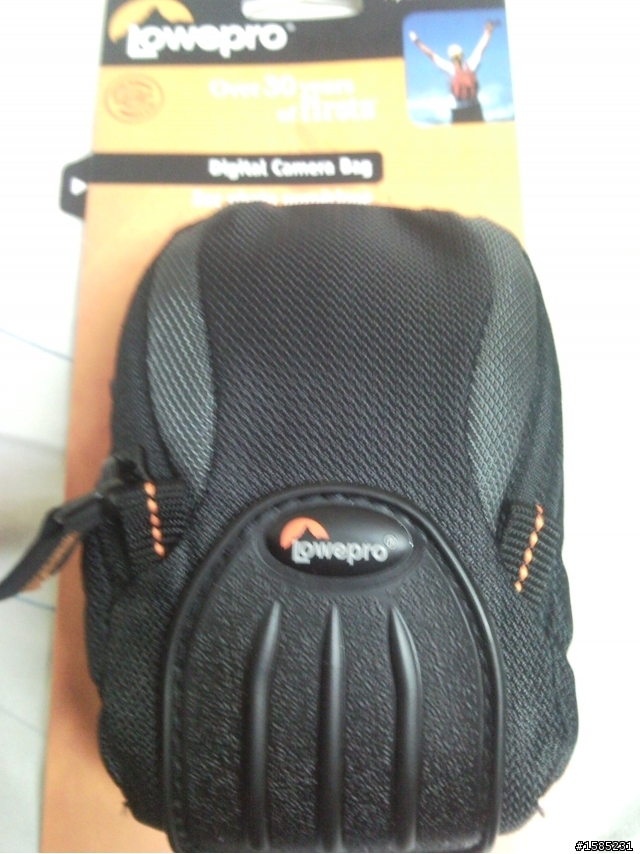 [分享]資展購入的LOWEPRO 202AW 原來展場另外有送小包