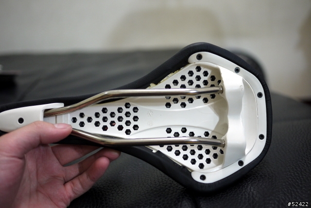 [分享]VELO SENSO MILES S 女用座墊 Miles 4142