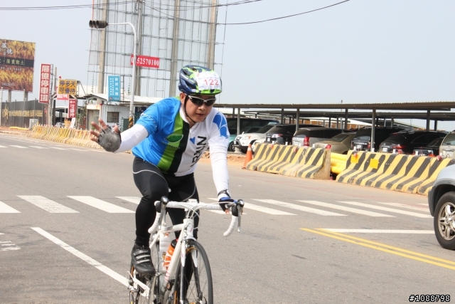 2010.09.03新增-2010.08.22 環台中100K拉力賽-車友照片(鯉魚潭轉140縣道&航空站補給站前)(持續新增中,請耐心等候~謝謝大家)