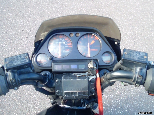 [開箱]1984 Honda CB700SC 古董車開箱文