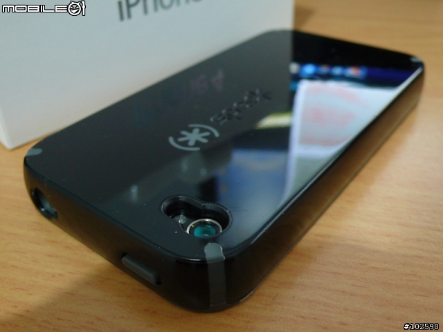 iPhone 4 + 保護殼 + 螢幕保護貼 (9/10 更新Apple原廠bumper)