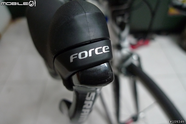 遲到了快一個月的SRAM Force + KUOTA KOM開箱及組車文