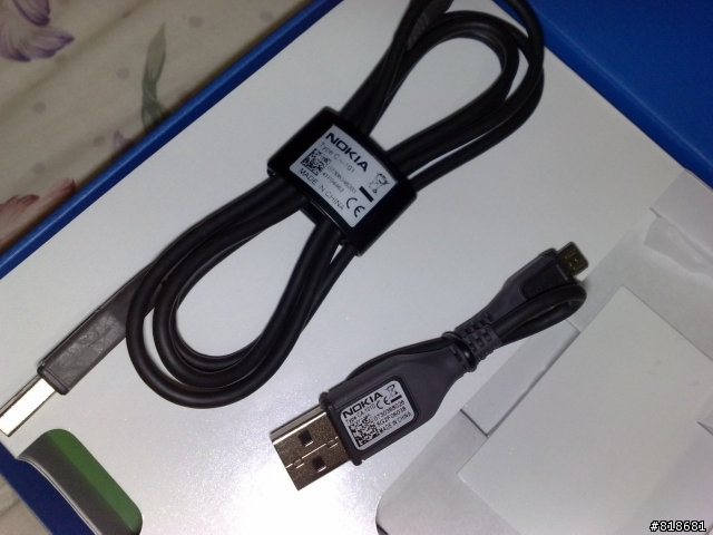 NOKIA C6 超簡易開箱文
