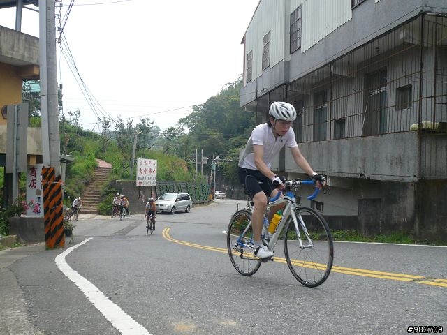 【照片】99/08/08 活力８８騎遊谷關